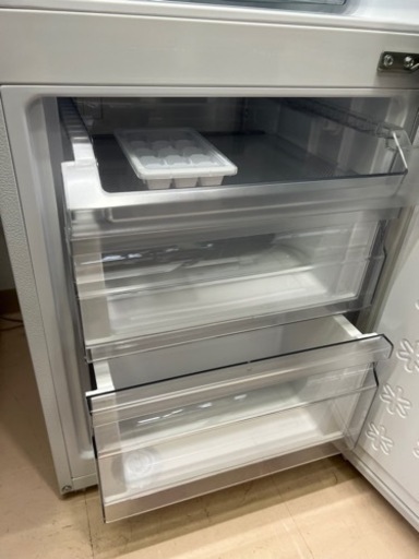 美原店　JR-NF148B 148L ノンフロン冷凍冷蔵庫　2022年製　Haier
