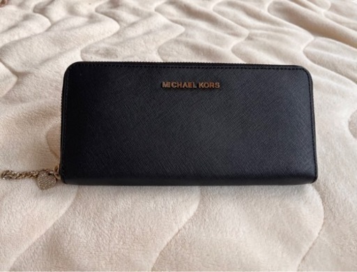 【MICHAEL KORS】ラウンド型　長財布