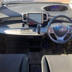 車検2年分有り👍在庫バンバン増加中🚗🔥ホンダ フリード　ハイブリッドジャストセレクションの画像