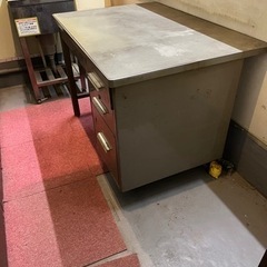 事務用片袖スチールデスク