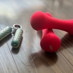 ダンベル2k/ハンドグリッパー ★もらってください！