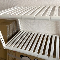 (取引中・受付停止)シンク下 収納 伸縮式 2段 ワイド 排水管をよけて設置できる 収納ラック 奥行40cm （ シンク下ラック キッチンラック 収納棚 シンク下収納 洗面台下 流し台下 コンロ下 幅伸縮 ラック 棚 可動棚 フリーラック 整理棚 キッチン ）の画像