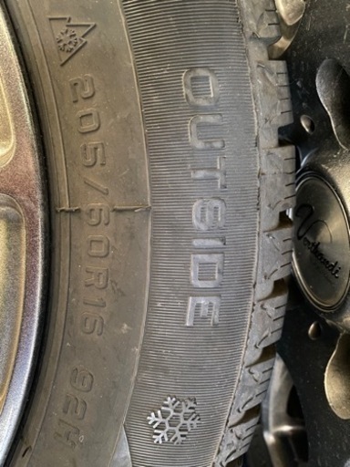 美品　205/60R16 