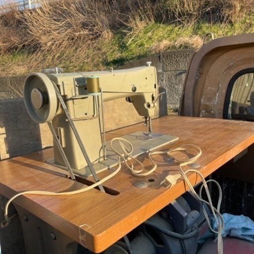 brother 足踏みミシン ta2-b622 ジャンク品