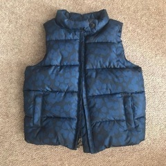 差し上げます baby GAPのダウンベスト サイズ90の画像