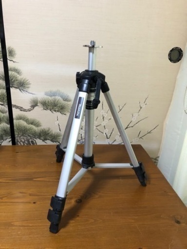 [取引予定決定]マキタ SK74 レーザー墨出し器 (さげふり・ろく) 受光器 説明書 三脚付き