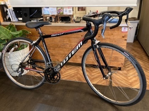 放送大学 割引 TOTEM FITNESS 前後タイヤ・チューブ新品！】アルミフレーム2×8 自転車本体
