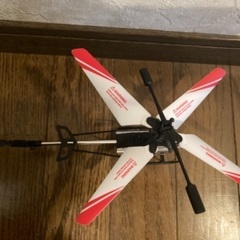 ラジコン　小型ヘリコプター　ジャンクの画像