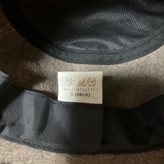 帽子1つ200円　56〜57.5cmの画像