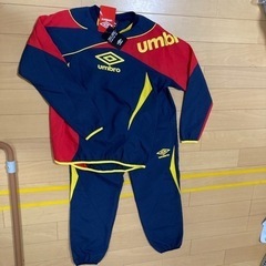 【お取り引き中】新品！umbro アンブロ　160センチ　スポー...