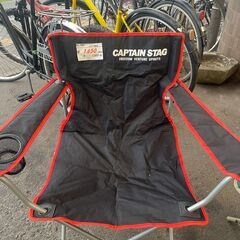 リサイクルショップどりーむ荒田店 No9805 キャンプ椅子　アウトドア椅子　キャプテンスタッグ　折り畳み　　CAPTAINSTAG　の画像