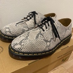 Dr.Martens 美品！短時間1回のみ着用！箱あり！