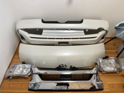 【新車納車前外し】ハイエースワイド　7型　バン　フロントバンパー　フロントグリル　ヘッドライト　ボンネット　ホワイトパール