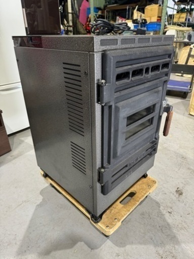 【動作品】SAIKAI 強制給排気型 ペレットストーブ SS-1 100V 密閉式 鋳鉄製扉 暖房 ヒーター 手動着火 さいかい産業