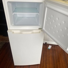 福岡市内配送無料　2019年式　冷蔵庫 Grand Line 2ドア冷凍/冷蔵庫 118L ARM-118L02WH