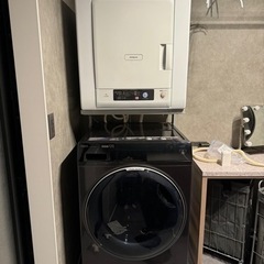 日立 乾燥機 4.0kg 2021年製 DE-N40WX スタンド付き