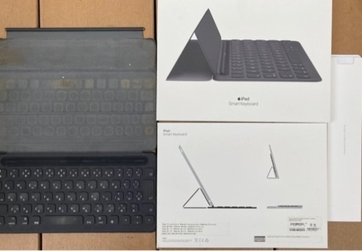 iPad スマートキーボード