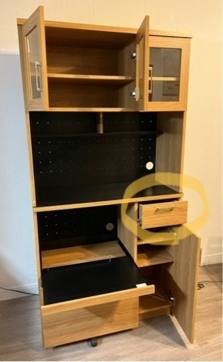 【終了】【美品】使用期間1年以下　キッチンカウンター　食器棚