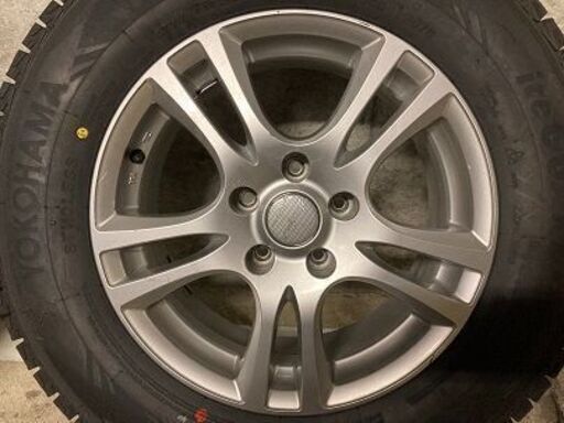 スタッドレスタイヤ・ホイールセット　ヨコハマ　アイスガードSUV　G075　215/70R15　2023年製ほぼ新品