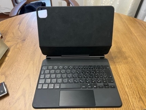 iPad Pro/Air 用 magic keyboard MXQT2J/A