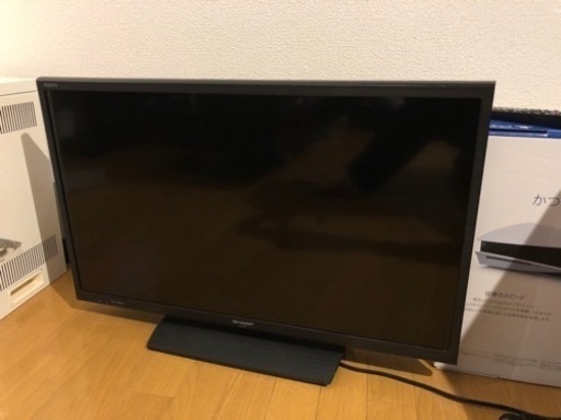 シャープ32型液晶テレビ