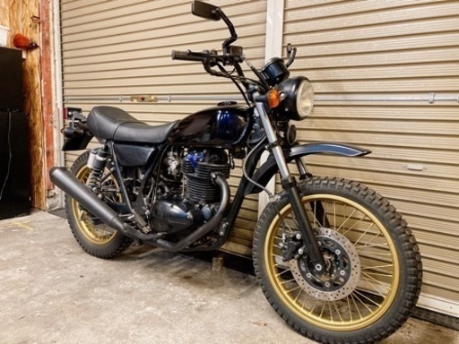 カワサキ　250TR 配送可能　支払いは現金or振り込みも可能