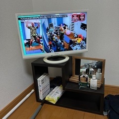 AQUOS アクオス　22インチ？　2016年