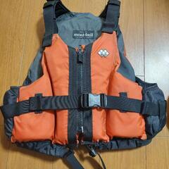 フローティングベスト(mont-bell)大人用(佐賀より)の画像