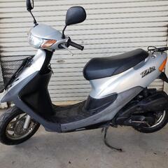 🛵原付★大人気ﾗｲﾌﾞDIO‼️低走行4000弱‼️通勤通学配達‼️低走行★室内保管★即自宅配送okの画像