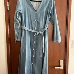 デニム　ワンピース、アウターとして羽織にも♪