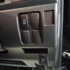 カスタム　4WD CVT パワースライドドアの画像