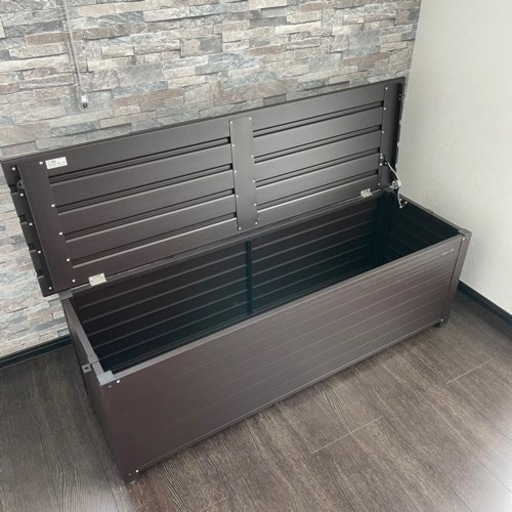 新品未使用品 グリーンライフ ベンチストッカー 収納ベンチ(幅144×奥行46×高さ48.5cm 座面耐荷重100㎏)物置 倉庫 縁台