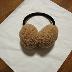 【美品】イヤーマフラー（ベージュ）