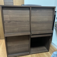 収納棚