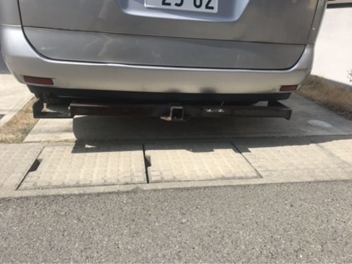 セレナC25ヒッチメンバー