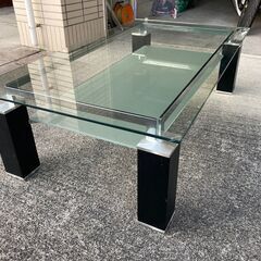 再値下げ！ ☆Tempered Glass製　強化ガラステーブル　2段　140cm×80cm　高級品！☆の画像