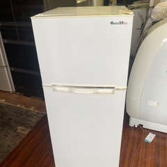 北九州市内配送無料　保証付き　2019年式　冷蔵庫 Grand Line 2ドア冷凍/冷蔵庫 118L ARM-118L02WH 