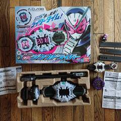 【取引中】仮面ライダー　変身ベルト　DXジクウドライバー