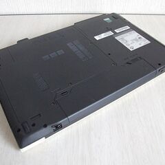高速SSD120GB搭載 第三世代 Corei7-3632QM（4コア/8スレッド）　Fujitsu LIFEBOOK AH47/K　ノートパソコン（難あり） (4139）の画像