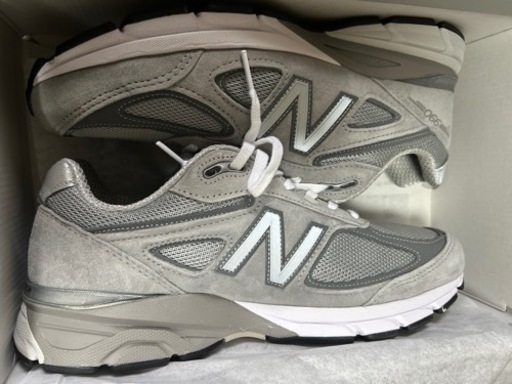 ニューバランスMade in USA 990 v4 GR4