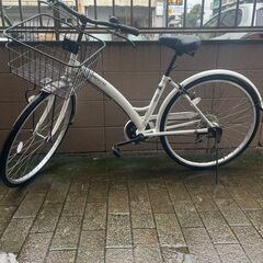 リサイクルショップどりーむ荒田店 No1113 自転車　シティサイクル　２６インチ　ギア切り替え付き♪　LEDライト付き♪　大きい前カゴ付き♪　