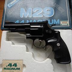 モデルガンの画像