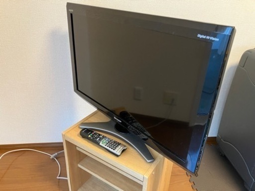 SHARP AQUOS 32インチ TV テレビ 2010年製