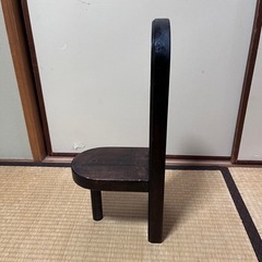 アンティーク調インテリアチェアの画像