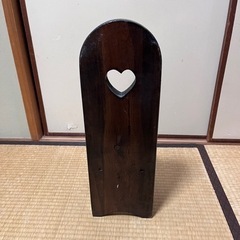 アンティーク調インテリアチェアの画像