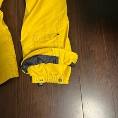 スノボパンツの画像