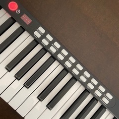 美品✰ tomoi 電子ピアノ 88鍵盤の画像