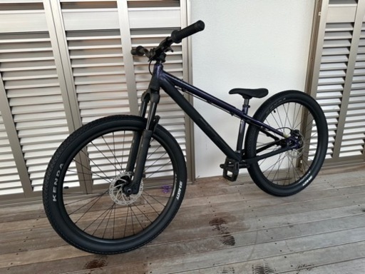 マウンテンバイク 2023 GT la bomba pro