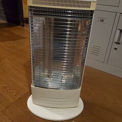 電気ストーブ トヨトミ製