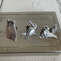 公益財団法人日本野鳥の会　シルバーブローチ3点セットの画像